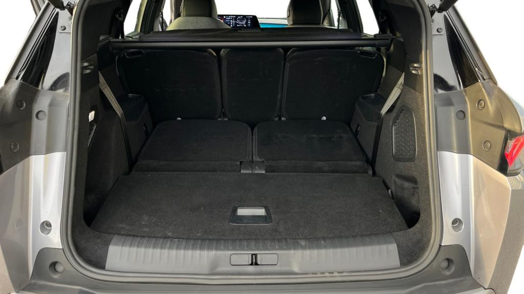 Nouvelle PEUGEOT 5008 Hybrid 145 e-DCS6  III GT - Sellerie Alcantara REFLECTION - 7 Places