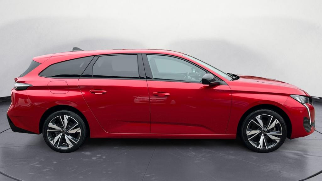 Nouvelle PEUGEOT 308 SW  SW 1.2i PureTech 12V S&S - 130 - EAT8  III Allure