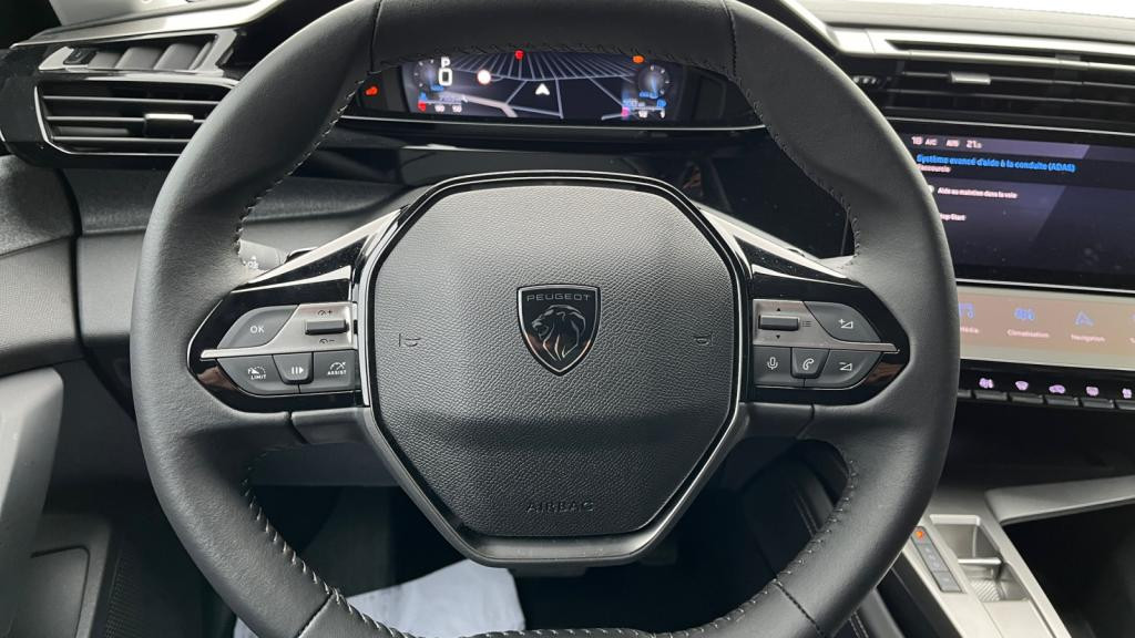 Nouvelle PEUGEOT 308 SW  SW 1.2i PureTech 12V S&S - 130 - EAT8  III Allure