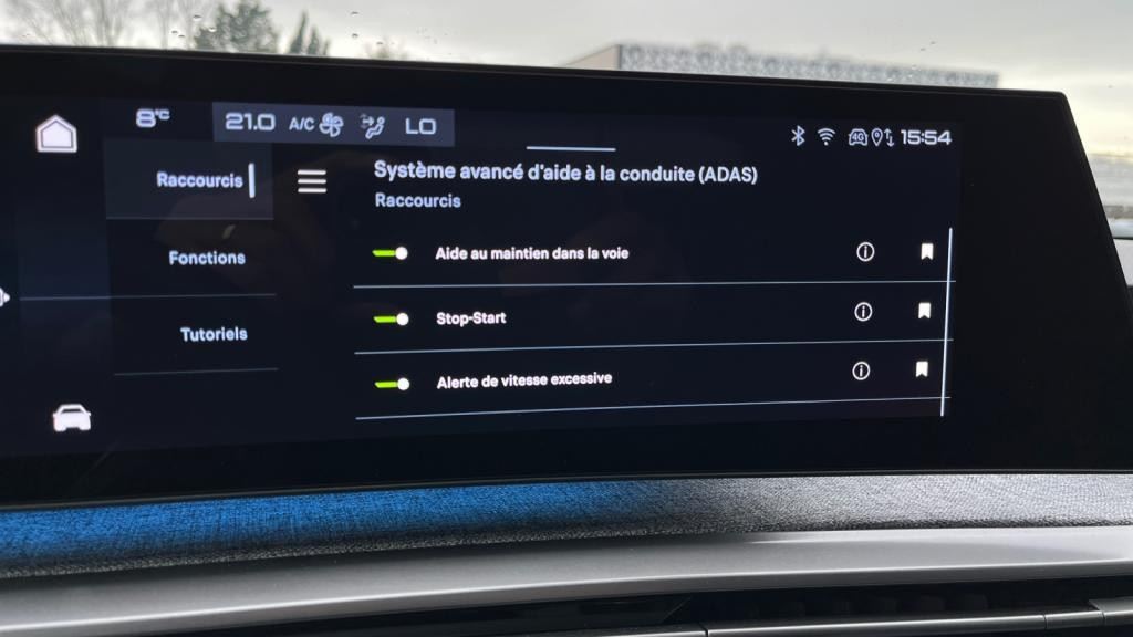 Nouvelle PEUGEOT 3008  1.2i Hybrid - 145 - e-DCS6  III 2024 Allure 