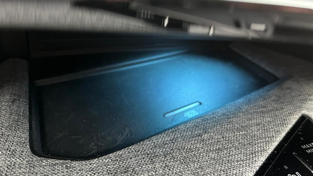 Nouvelle PEUGEOT 3008  1.2i Hybrid - 145 - e-DCS6  III 2024 Allure 