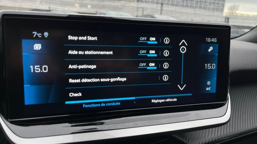 Nouvelle PEUGEOT 2008  1.2i PureTech 12V S&S - 100  II Allure Pack