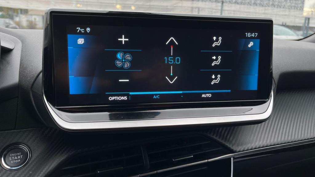 Nouvelle PEUGEOT 2008  1.2i PureTech 12V S&S - 100  II Allure Pack