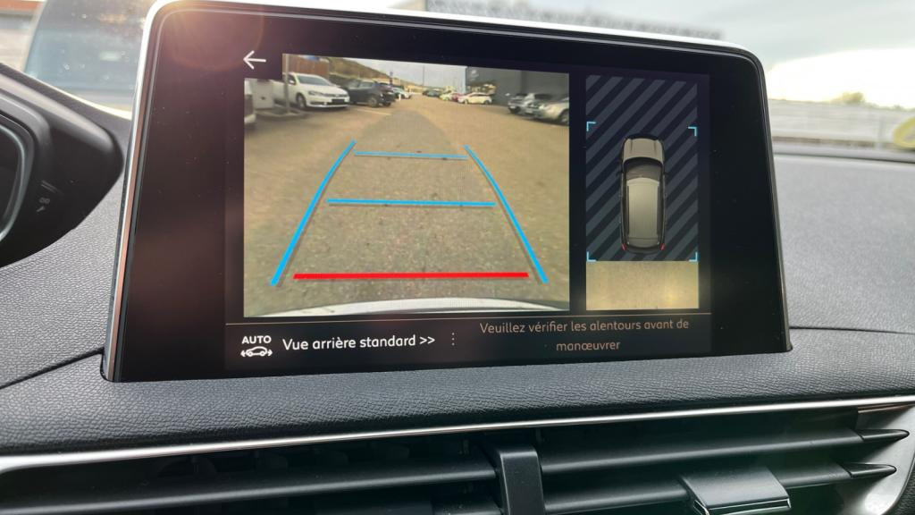 PEUGEOT 3008 1.5 BlueHDi S&S - 130 - BV EAT8  II GT Line