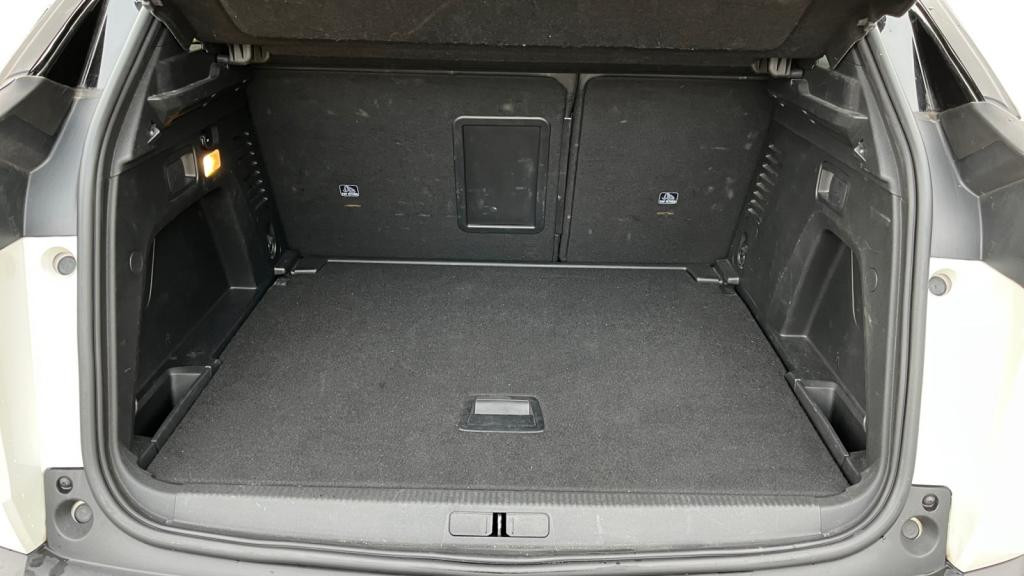 PEUGEOT 3008 1.5 BlueHDi S&S - 130 - BV EAT8  II GT Line