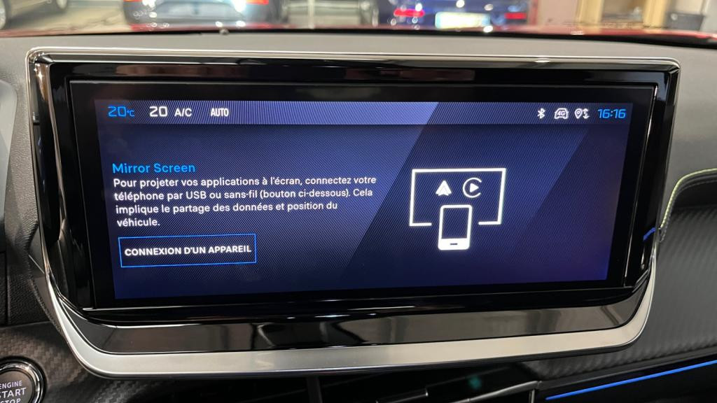 Nouvelle PEUGEOT 2008 Hybrid 145 e-DCS6 GT - Pack Alcantara Executive - Pack Vision & Navigation & Drive Assiste