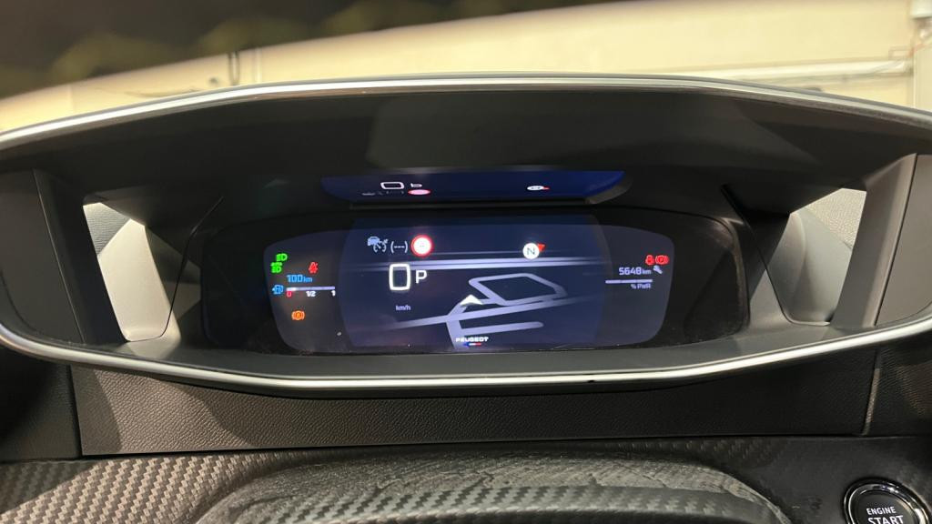 Nouvelle PEUGEOT 2008 Hybrid 145 e-DCS6 GT - Pack Alcantara Executive - Pack Vision & Navigation & Drive Assiste