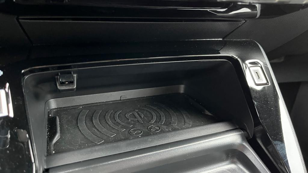 Nouvelle PEUGEOT 2008  1.2i Hybrid - 145 - e-DCS6  II GT PHASE 2