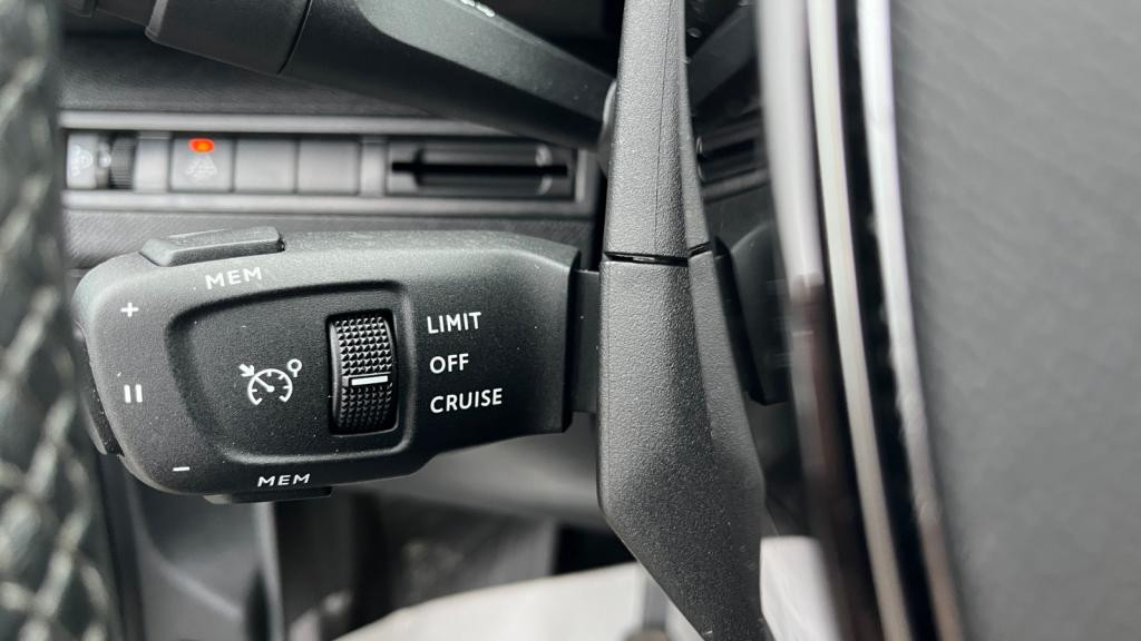 PEUGEOT 5008  1.5 BlueHDi S&S - 130  II Allure Pack PHASE 2