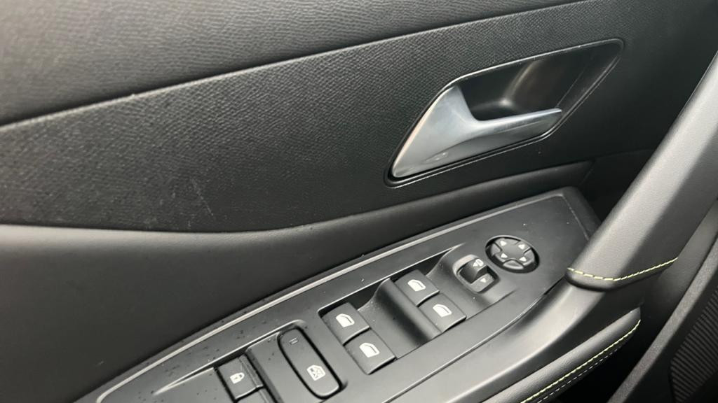 Nouvelle PEUGEOT 308 SW 1.2i Hybrid - 145 - e-DCS6  III SW BREAK GT