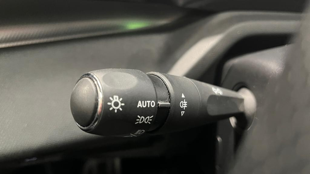 PEUGEOT 308  SW 1.5 BlueHDi S&S - 130 - BV EAT8  III SW BREAK GT 