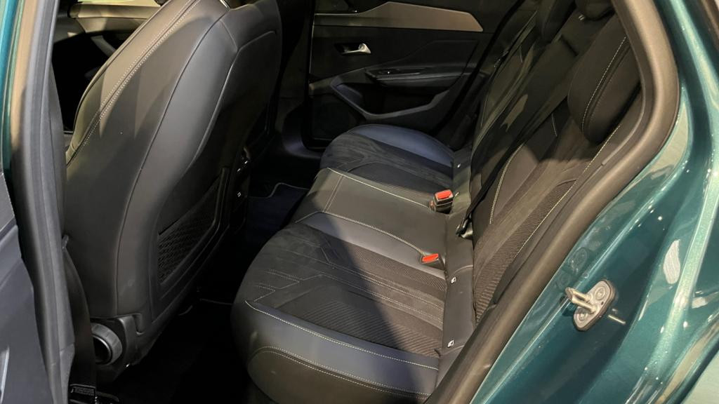 Nouvelle PEUGEOT 308 SW 1.5 BlueHDi S&S - 130 - EAT8  III SW BREAK GT 