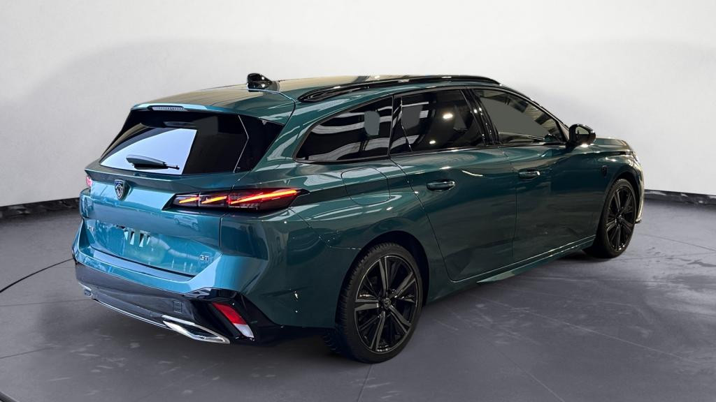 Nouvelle PEUGEOT 308 SW 1.5 BlueHDi S&S - 130 - EAT8  III SW BREAK GT 