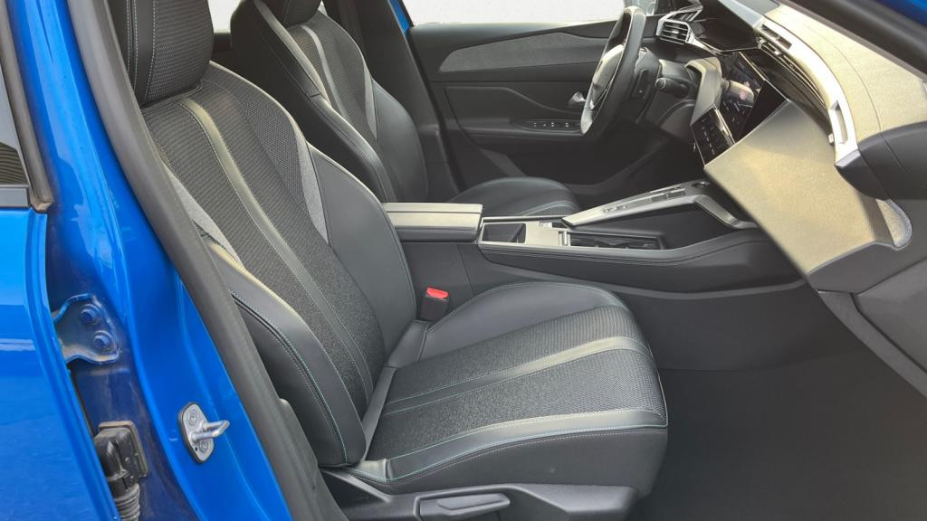 PEUGEOT 308  1.5 BlueHDi S&S - 130 - BV EAT8  III 2021 BERLINE Allure PHASE 1