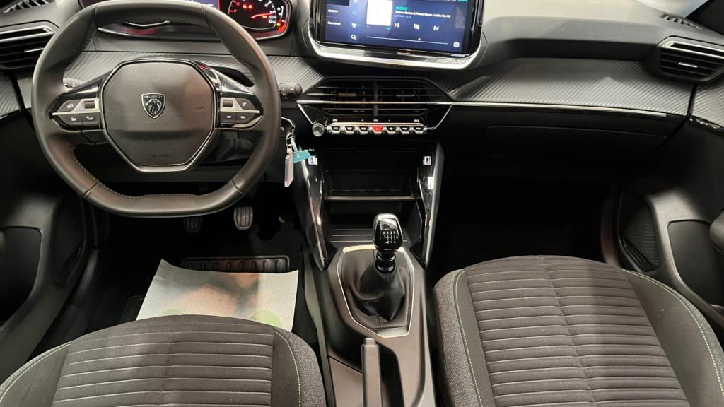 Nouvelle PEUGEOT 208  1.2i PureTech 12V S&S - 100  II BERLINE Active PHASE 2