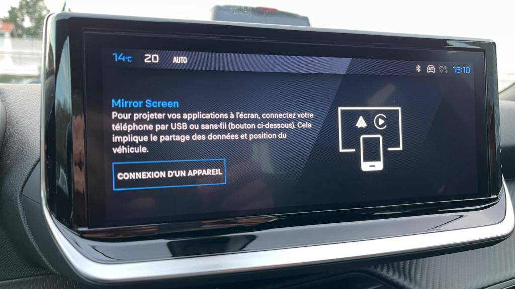 Nouvelle PEUGEOT 2008  1.2i PureTech 12V S&S - 100  II Allure PHASE 2