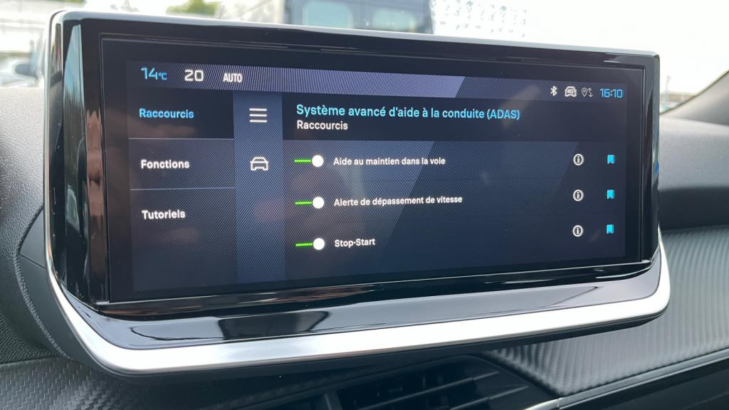 Nouvelle PEUGEOT 2008  1.2i PureTech 12V S&S - 100  II Allure PHASE 2