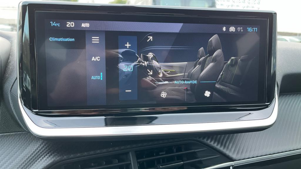 Nouvelle PEUGEOT 2008  1.2i PureTech 12V S&S - 100  II Allure PHASE 2