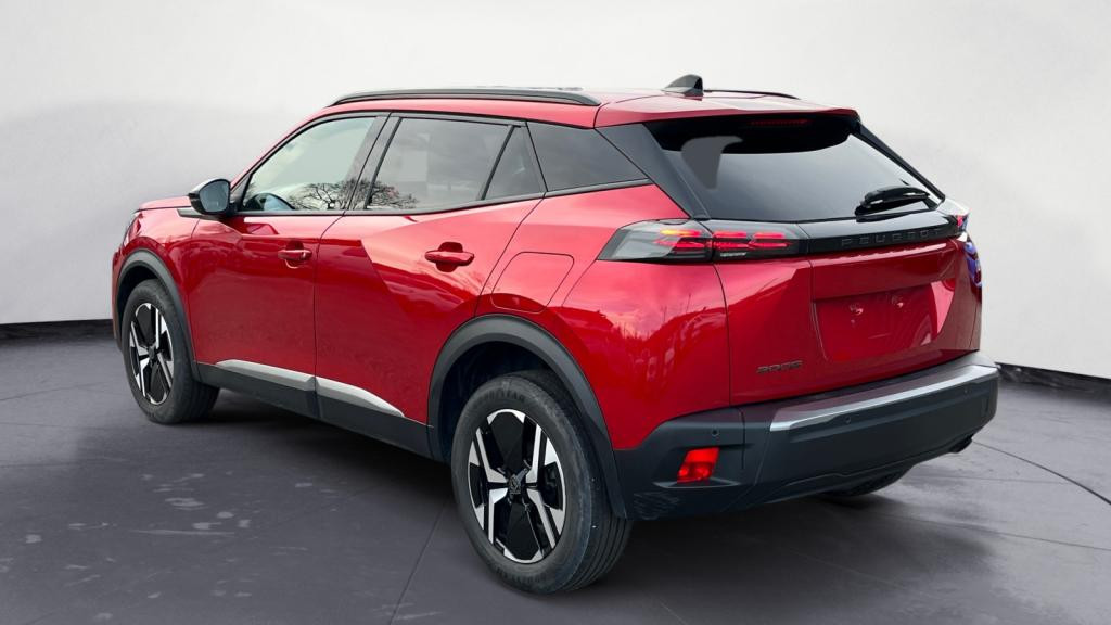 Nouvelle PEUGEOT 2008  1.2i PureTech 12V S&S - 100  II Allure PHASE 2