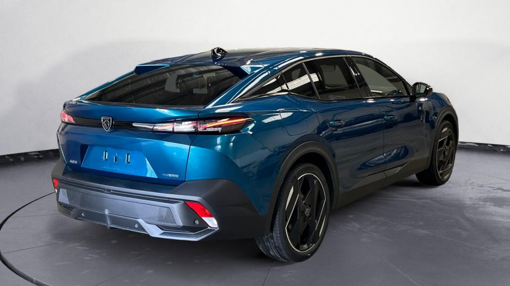 Nouvelle PEUGEOT 408 PHEV 225 e-EAT8 GT - Caméra 360 - Attelage - Sièges Electriques