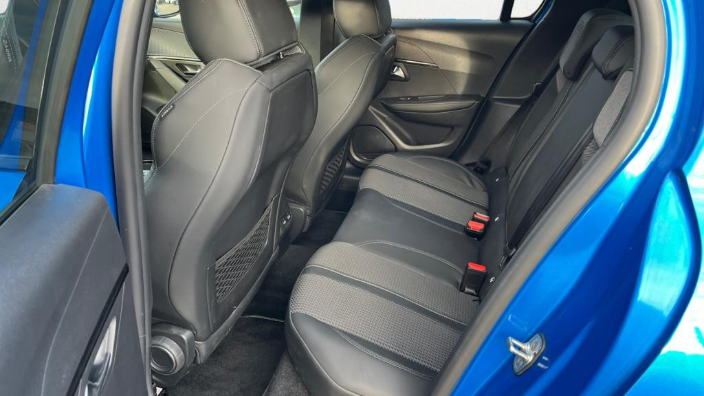 PEUGEOT 208  1.5 BlueHDi S&S - 100  II  BERLINE GT