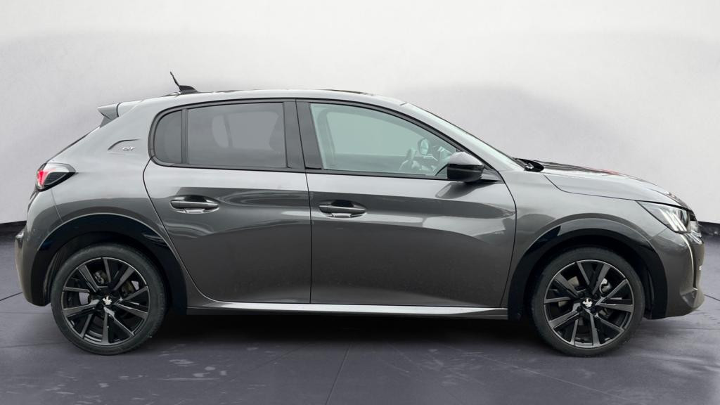 PEUGEOT 208 BlueHDi 100 II GT - Toit Panoramique - Caméra