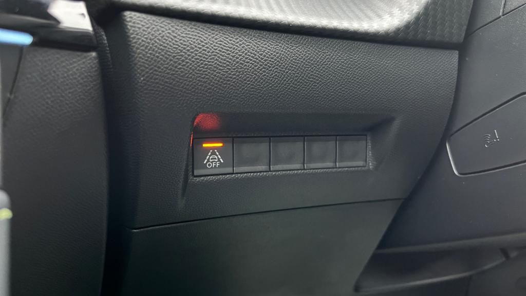 PEUGEOT 208 BlueHDi 100 II GT - Toit Panoramique - Caméra