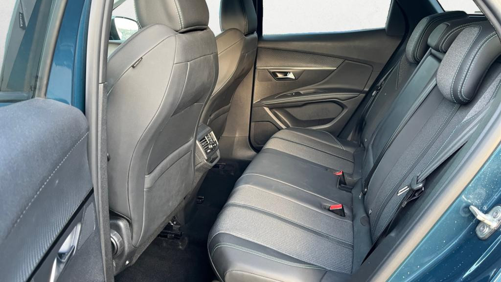 PEUGEOT 3008  1.5 BlueHDi S&S - 130  II Allure PHASE 2