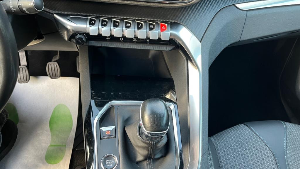 PEUGEOT 3008  1.5 BlueHDi S&S - 130  II Allure PHASE 2