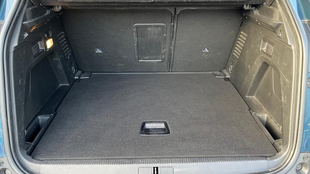 PEUGEOT 3008  1.5 BlueHDi S&S - 130  II Allure PHASE 2