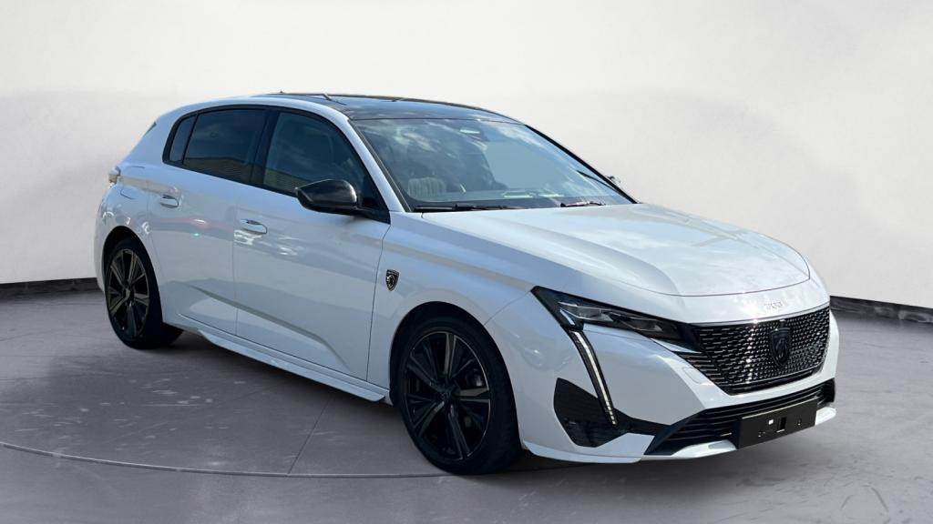 Nouvelle PEUGEOT 308 PureTech 130 EAT8 III GT - Toit Ouvrant - Visio 360 - Pack Alcantara