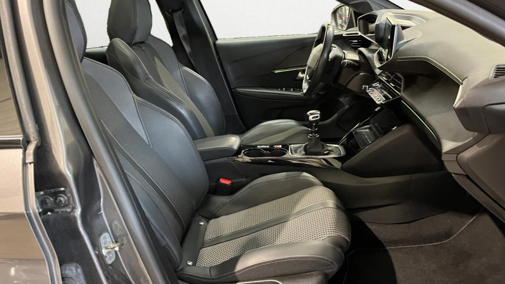 Nouvelle PEUGEOT 208 BlueHDi 100 II  GT - Toit Panoramque - Sièges Avant Chauffants