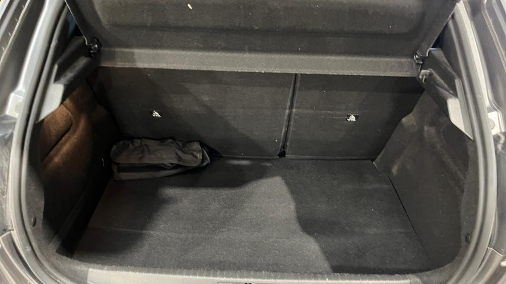 Nouvelle PEUGEOT 208 BlueHDi 100 II  GT - Toit Panoramque - Sièges Avant Chauffants