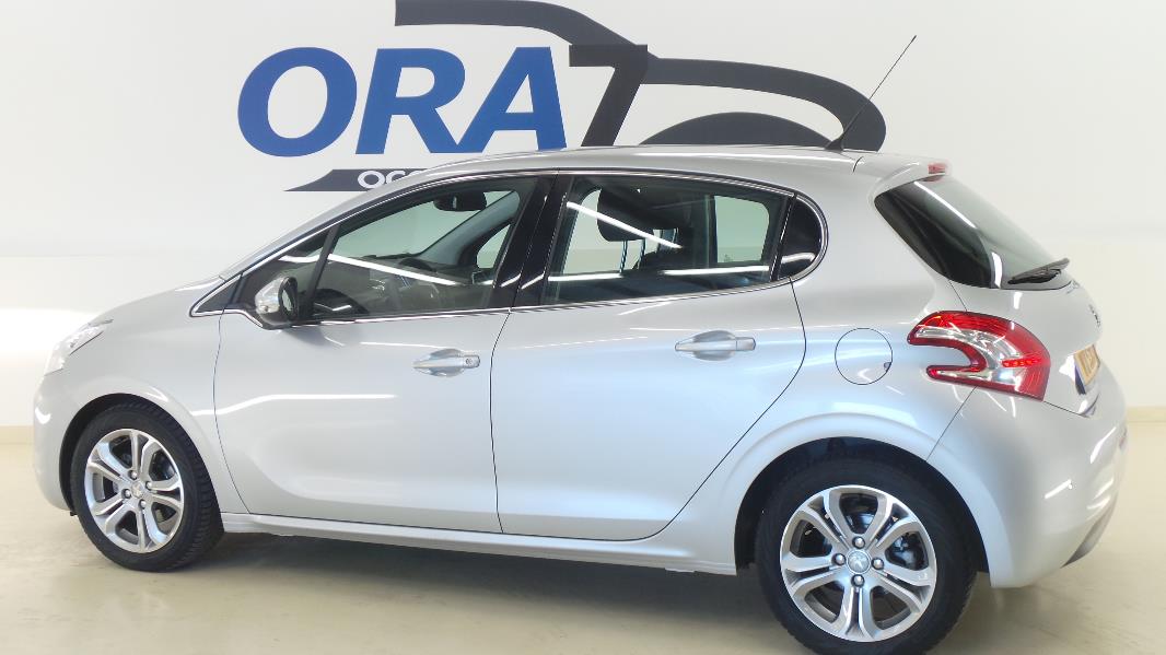 PEUGEOT 208 1.6 E-HDI FAP ALLURE 5P