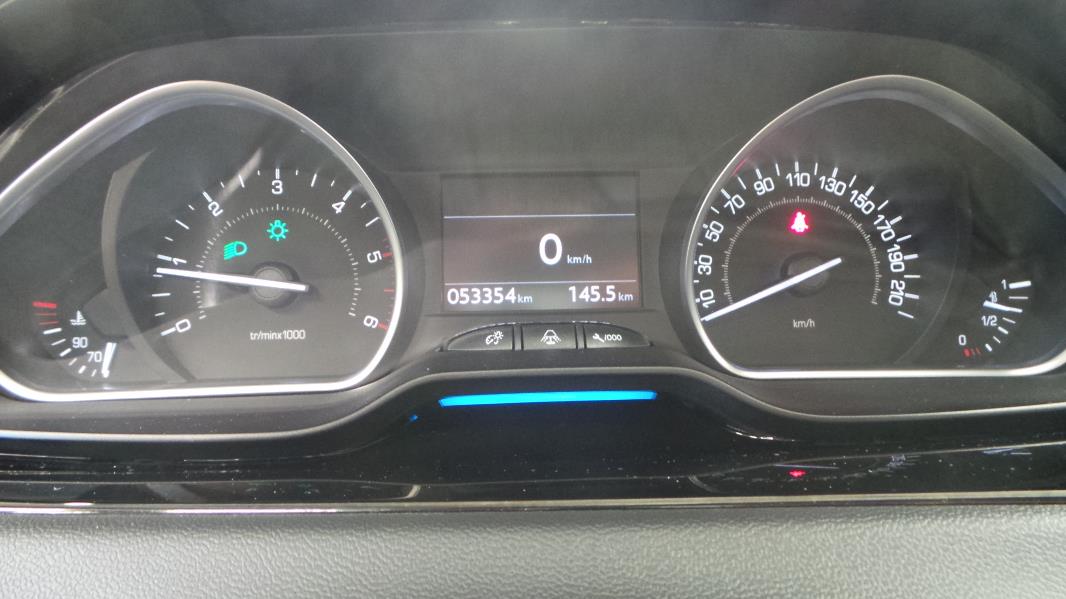 PEUGEOT 208 1.6 E-HDI FAP ALLURE 5P