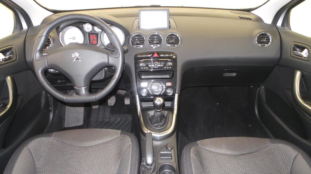 PEUGEOT 308 1.6 E-HDI FAP 115CH BUSINESS PACK 5P