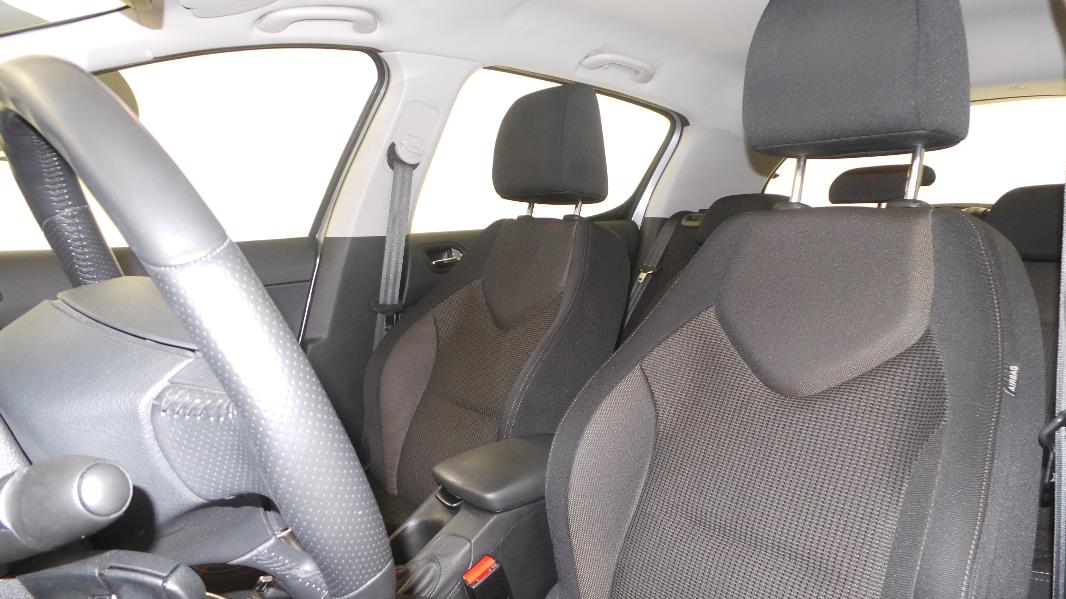 PEUGEOT 308 1.6 E-HDI FAP 115CH BUSINESS PACK 5P