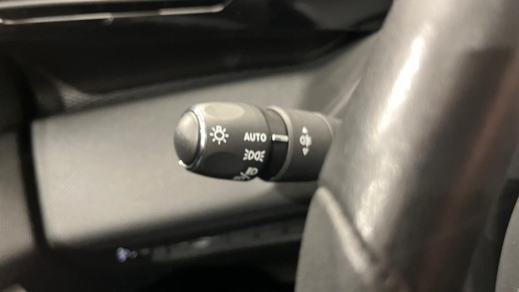 PEUGEOT 308 SW  SW 1.5 BlueHDi S&S - 130  III Active Pack 