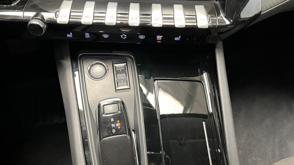 PEUGEOT 508  1.2i PureTech 12V S&S - 130  EAT8  II BERLINE Active Pack 