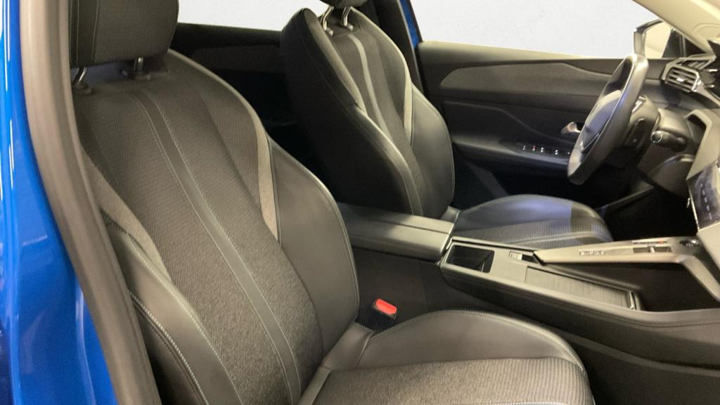 Nouvelle PEUGEOT 308  1.2i PureTech 12V S&S - 130 - EAT8  III BERLINE Allure Pack 