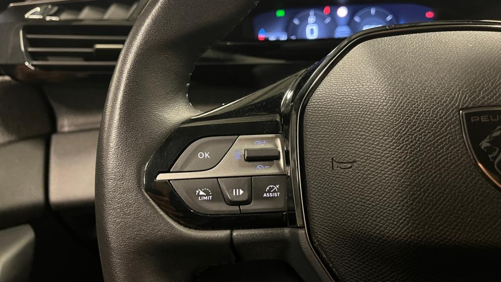 Nouvelle PEUGEOT 308  1.2i PureTech 12V S&S - 130 - EAT8  III BERLINE Allure Pack 