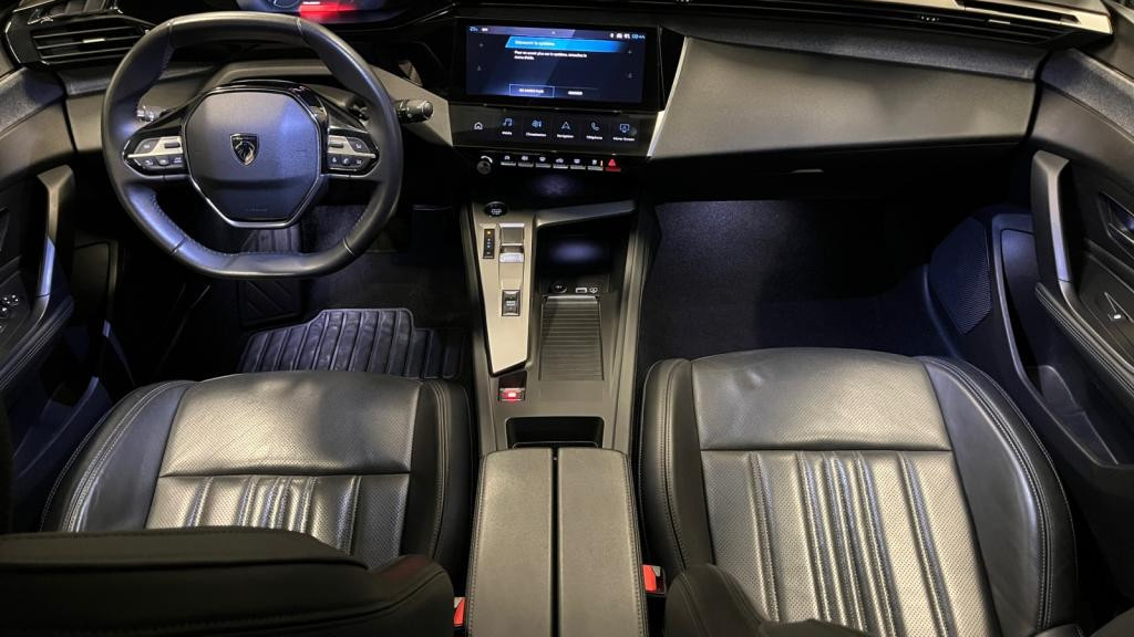 Nouvelle PEUGEOT 308  1.2i PureTech 12V S&S - 130 - EAT8  III BERLINE Allure Pack 