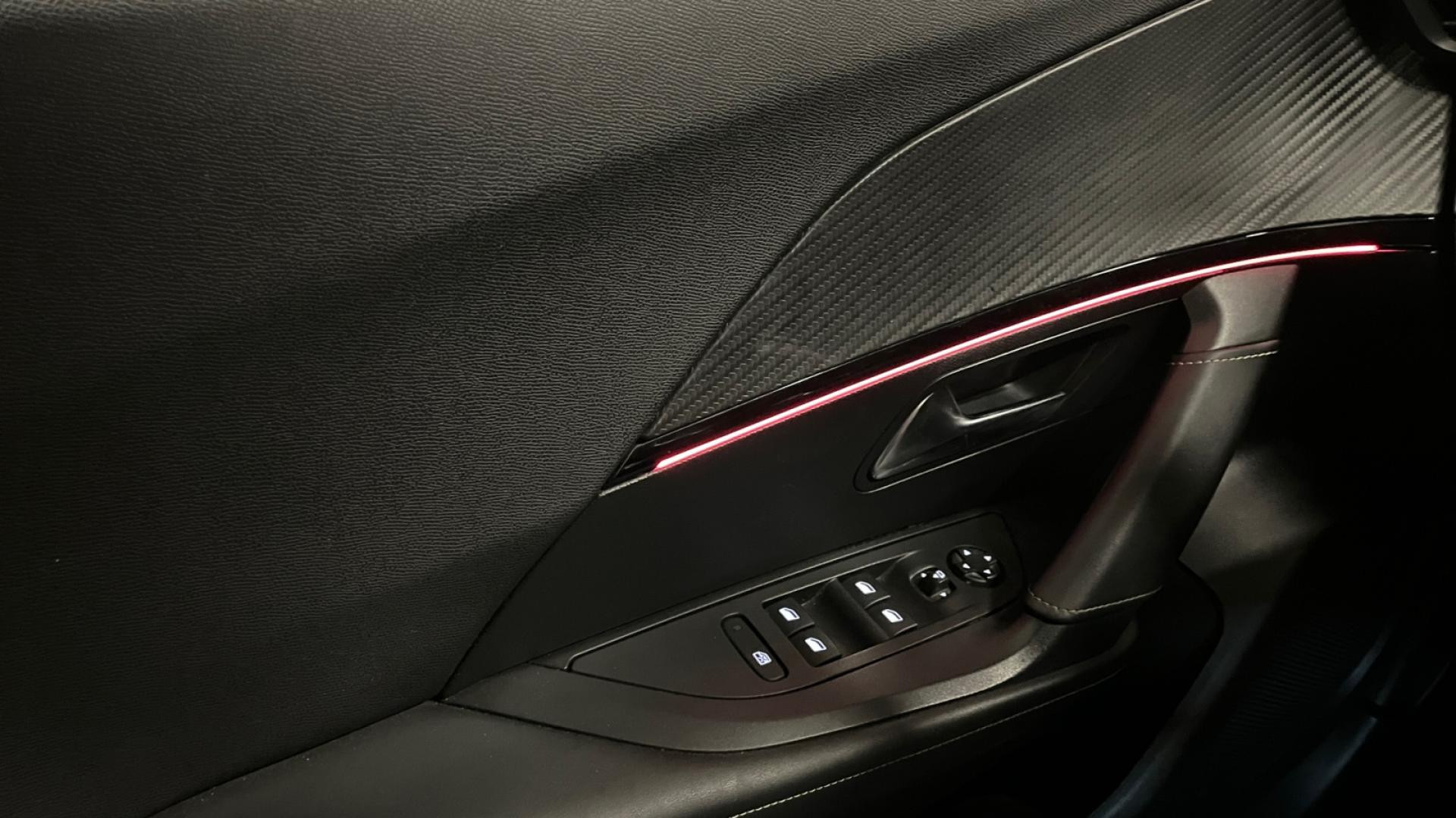 Nouvelle PEUGEOT 2008  1.2i PureTech 12V S&S - 130 - EAT8  II GT