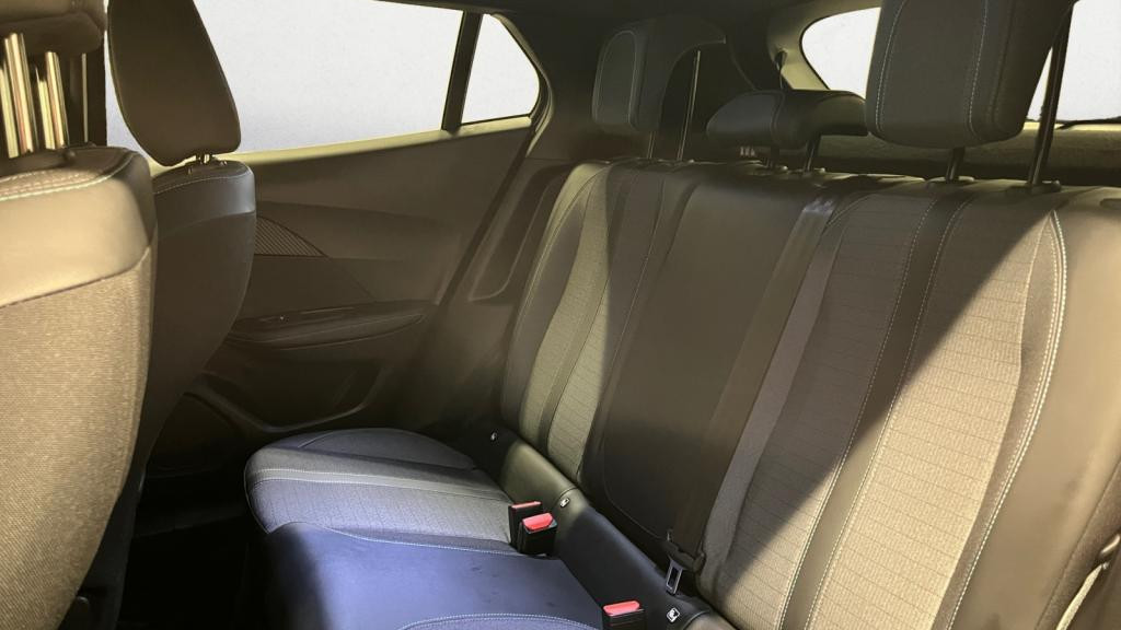 Nouvelle PEUGEOT 2008  1.2i PureTech 12V S&S - 130 - EAT8  II Allure Pack