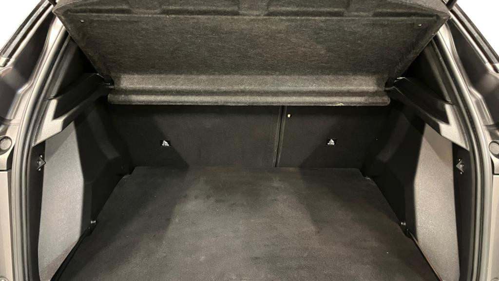 Nouvelle PEUGEOT 2008  1.2i PureTech 12V S&S - 130 - EAT8  II Allure Pack