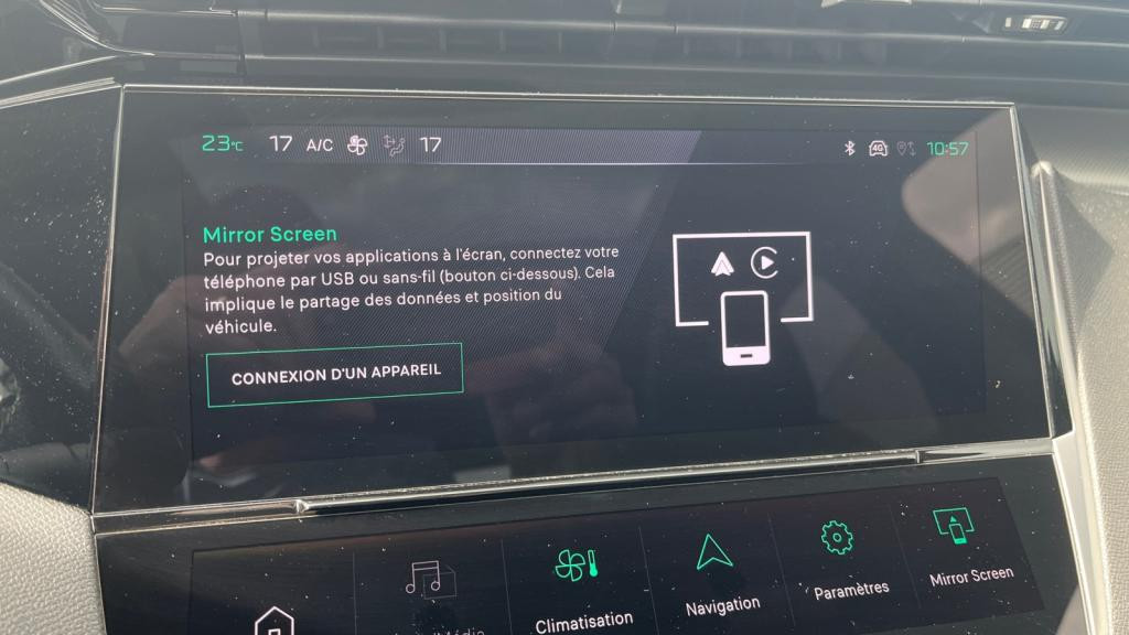 Nouvelle PEUGEOT 308  1.2i PureTech 12V S&S - 130 - EAT8  III BERLINE GT 