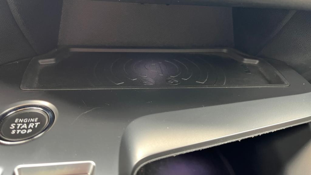 Nouvelle PEUGEOT 308  1.2i PureTech 12V S&S - 130 - EAT8  III BERLINE GT 