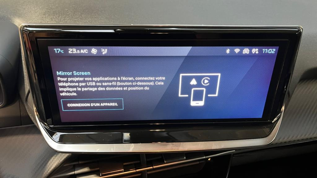 Nouvelle PEUGEOT 208  1.2i PureTech 12V S&S - 100  II BERLINE Allure PHASE 2