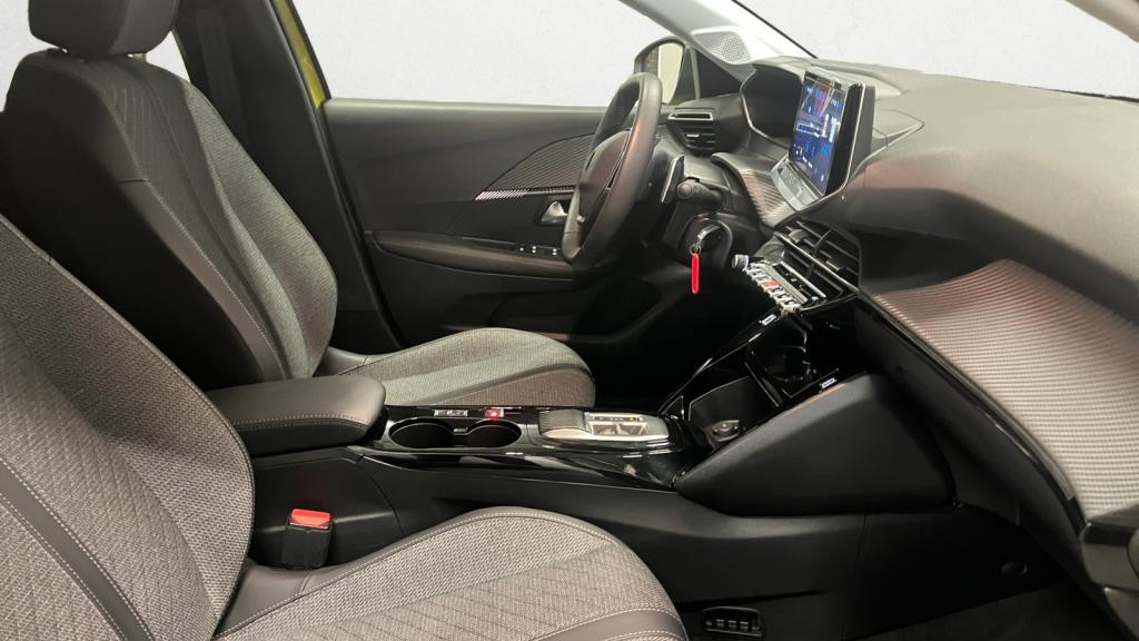 Nouvelle PEUGEOT 208  1.2i Hybrid - 100 - e-DCS6  II BERLINE Allure PHASE 2