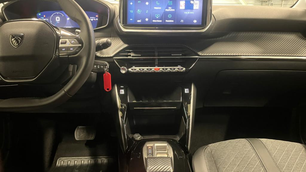 Nouvelle PEUGEOT 208  1.2i Hybrid - 100 - e-DCS6  II BERLINE Allure PHASE 2